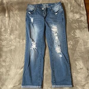 Super Cute Capri with Rips